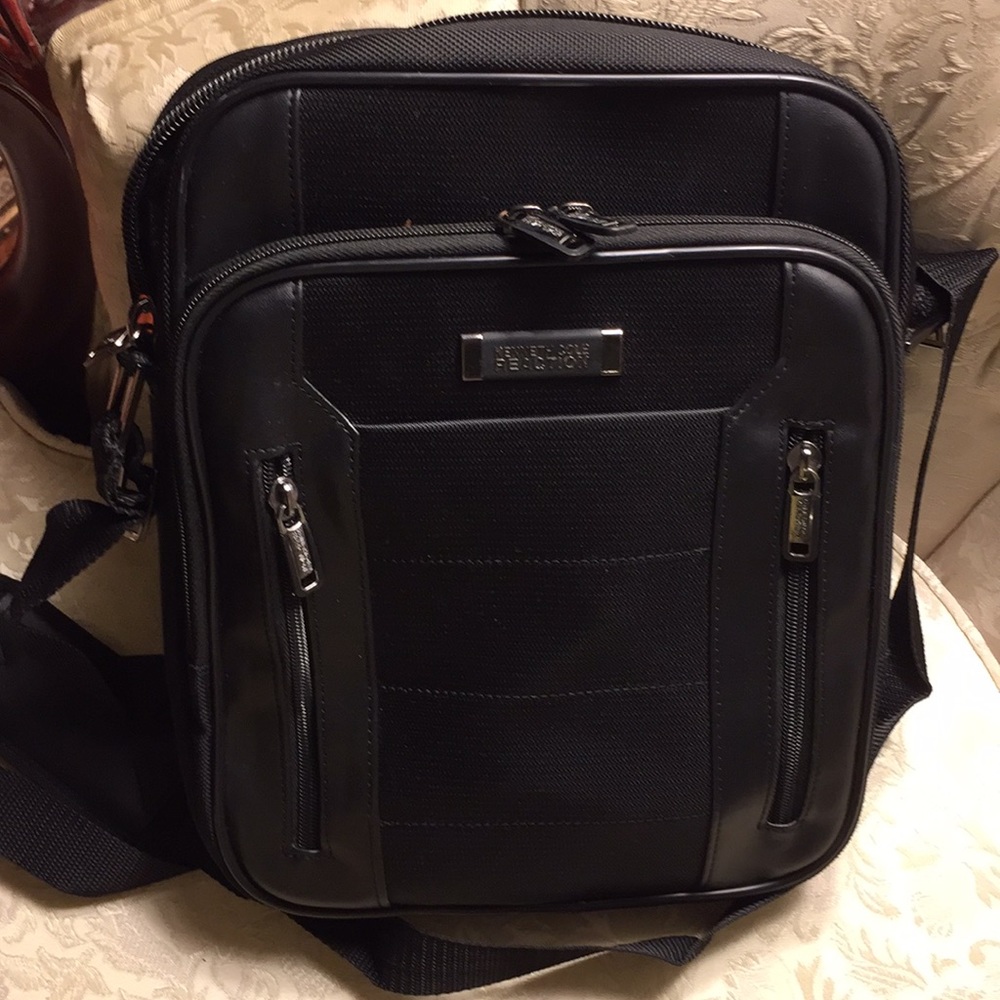 Kenneth Cole Laptop Bag Multi Pockets. View 6